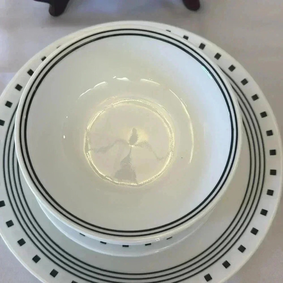 Corelle CITY BLOCK Dinnerware Set of 11 for 4, Modern MCM Black & White Dishes - Picture 4 of 5